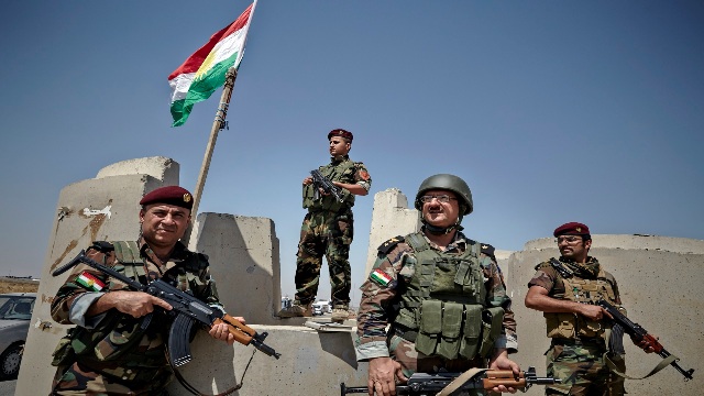 Iraqi Kurdish And Federal Government Forces Negotiate Border Positions